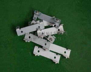 沖壓件加工要定期檢查和維護以減少凸凹現(xiàn)象的發(fā)生